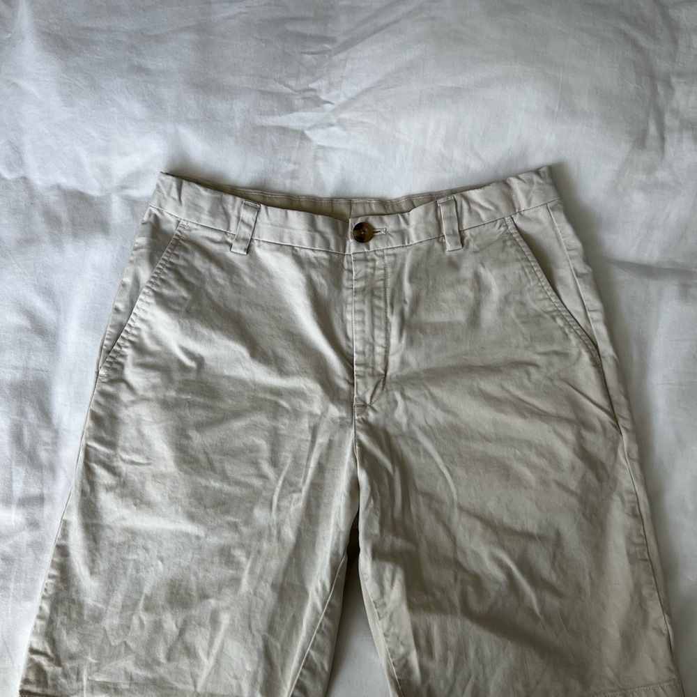 Vineyard Vines Cream Chino Shorts
